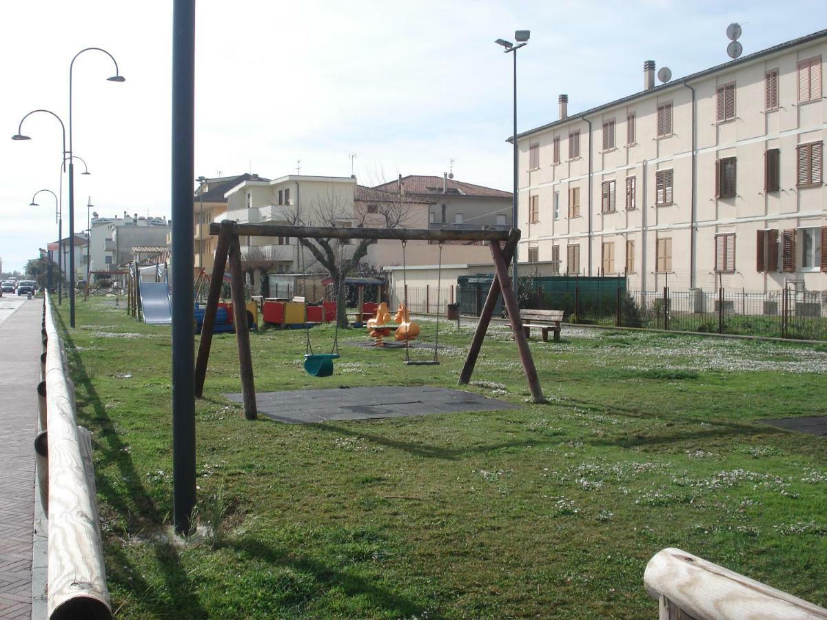 La Conchiglia Apartment Porto Sant'Elpidio Exterior photo